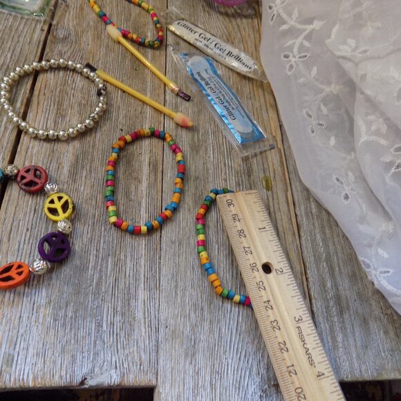 DRESS UP COSTUME FACE PAINT PEACE GROUP - Picture 5 of 12